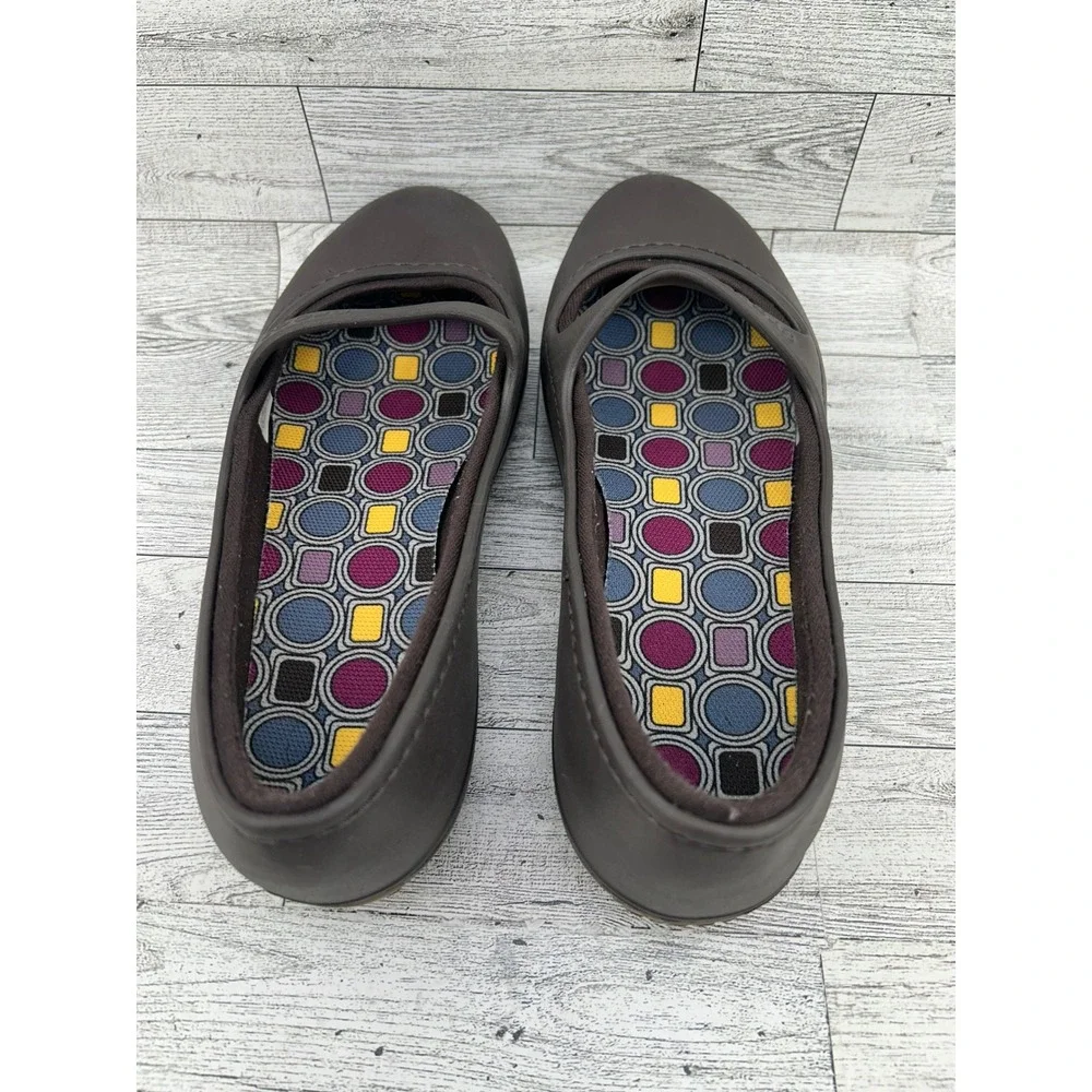 Crocs Mary Jane Flats Dark Brown Women Size 8 Comfort‎ Casual Shoes